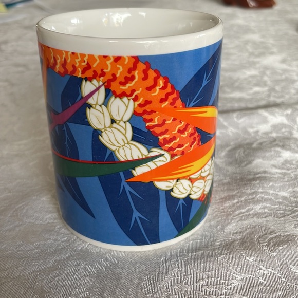 🎉HP🎉 2 for $10 if you bundle 🏝️🏝️ Hilo Hattie Bird of Paradise mug - Picture 5 of 6